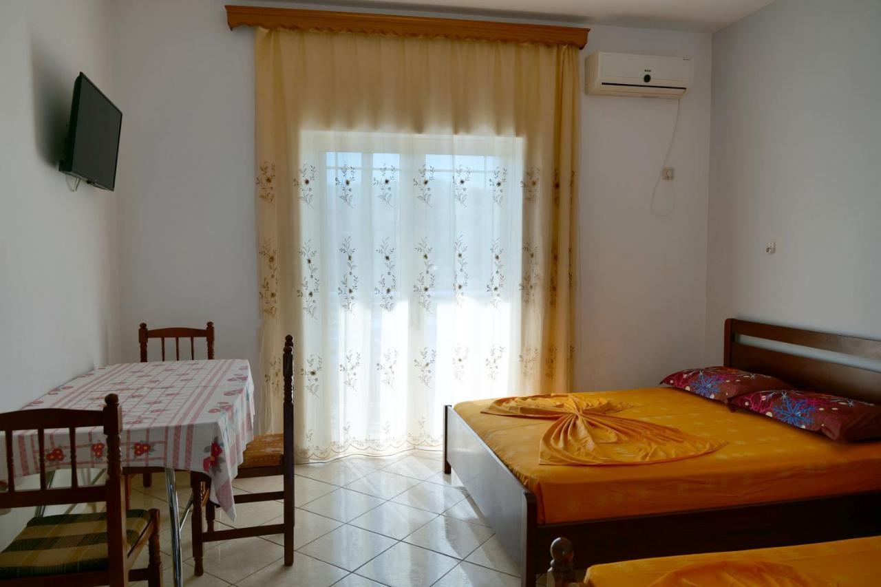 Vila Baka Ksamil Exteriör bild